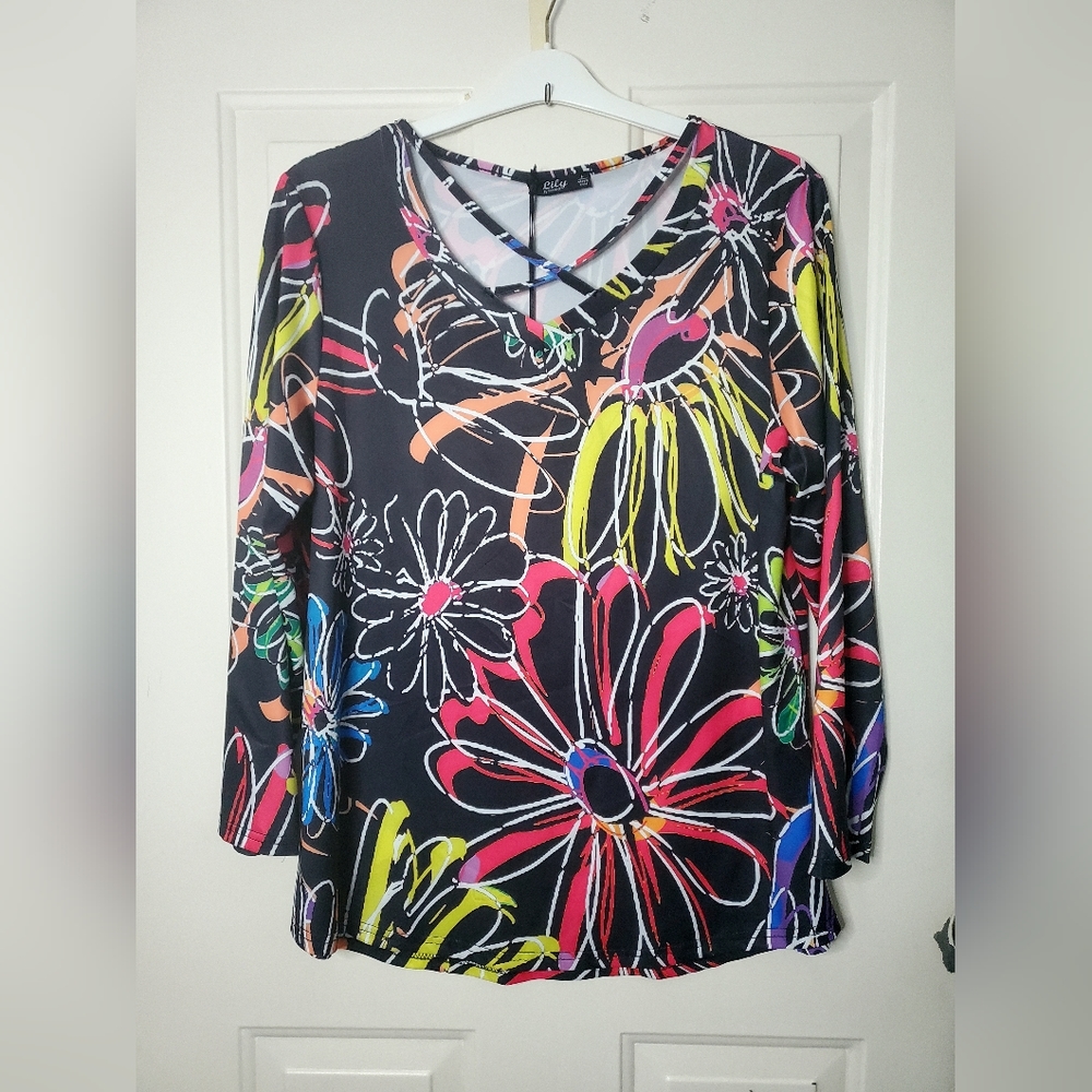 Lily by Firmiana Top Women's Large Pink Blue Orange Black Floral NWT